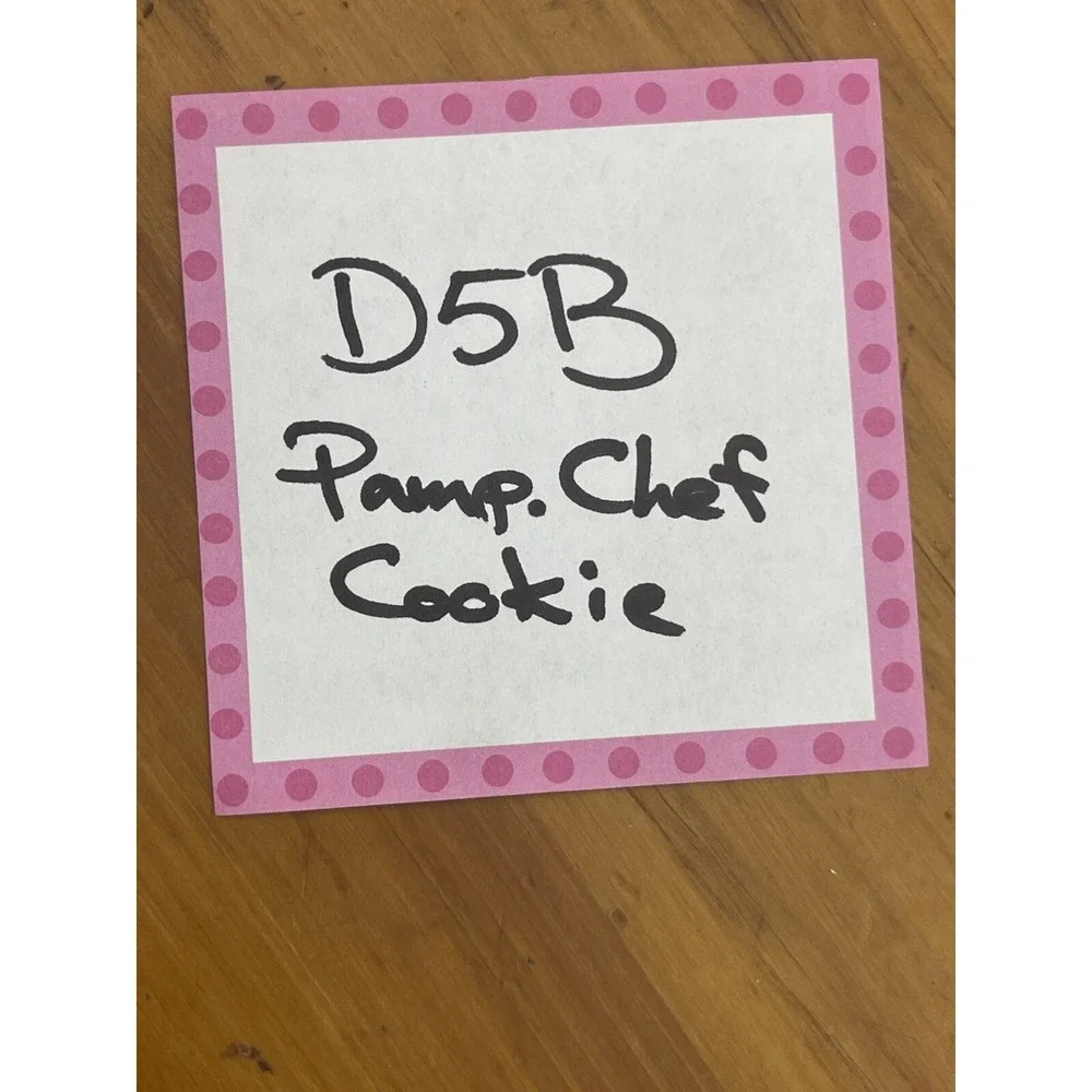 The Pampered Chef Cookie Press 1525 With 16 Cookie‎ Discs Designs